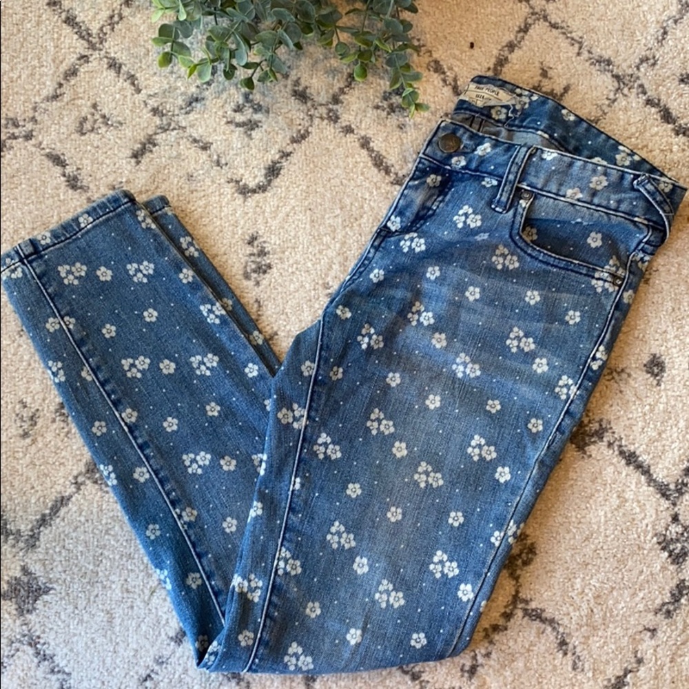 Free People Skinny jeans Size 26